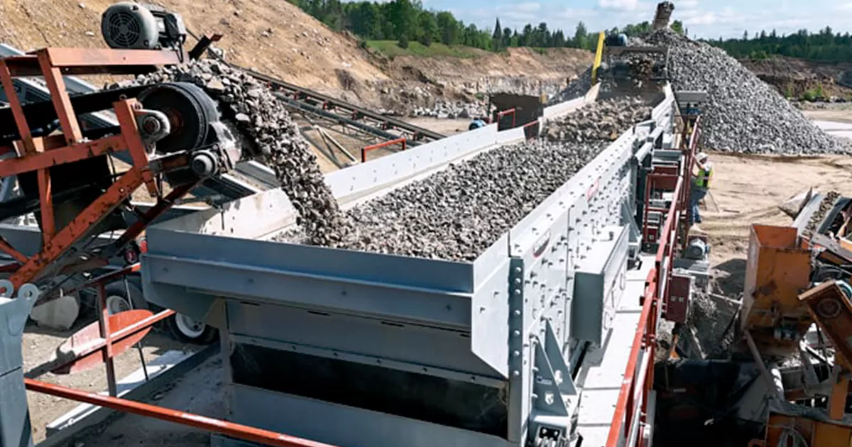 dry screening vs wet screening