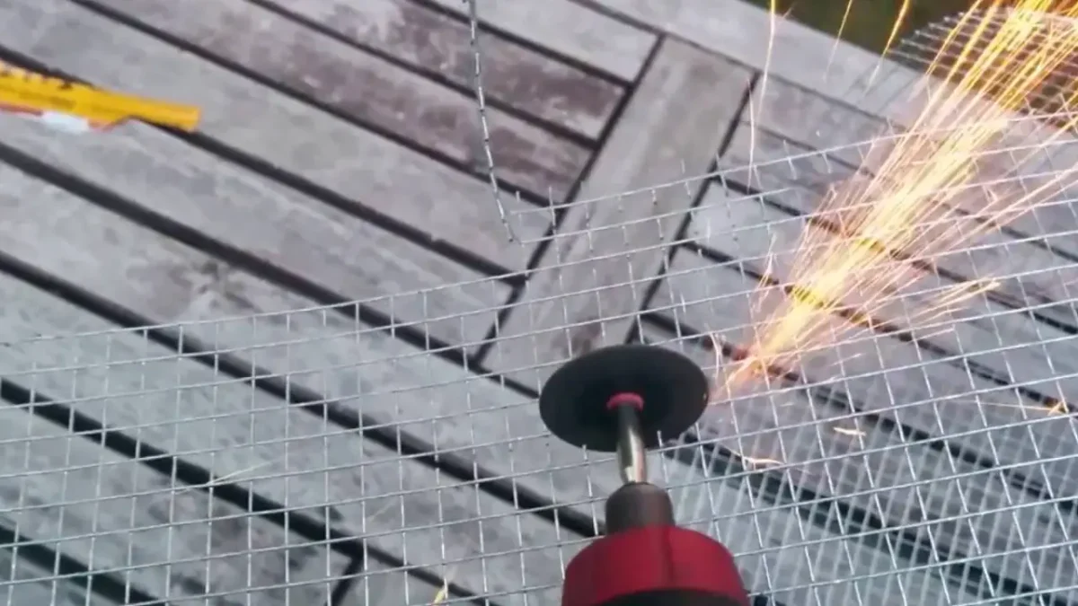 how do you cut wire mesh