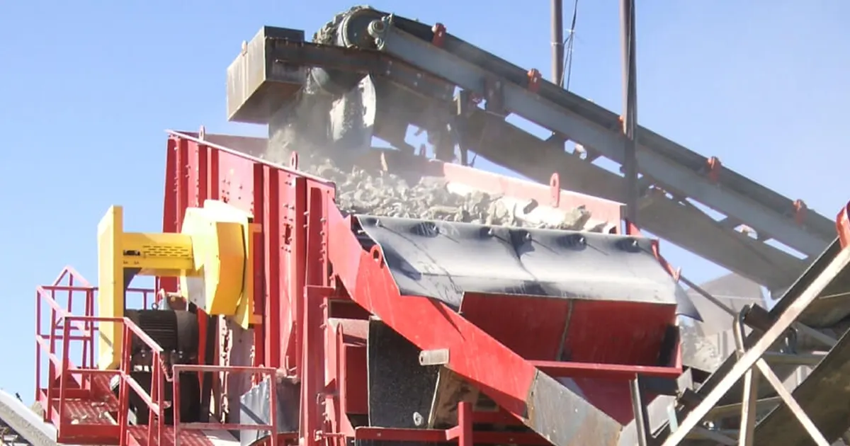 vibrating screen working principle