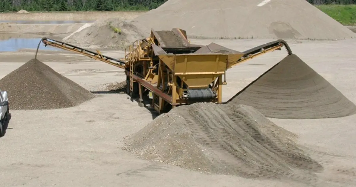 how to screen sand and gravel