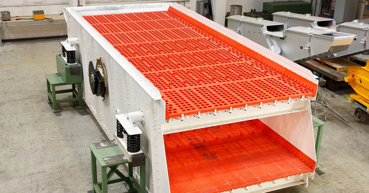 screen media selection for aggregate processing