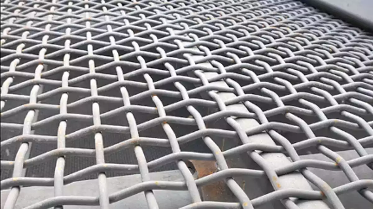 vibrating screen noise reduction